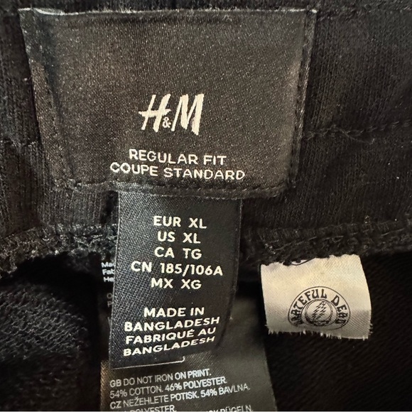 Grateful Dead x H&M Walking Bears Shorts Size XL - Picture 7 of 9